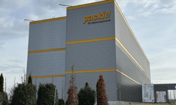 Neubau Hochregallager und Versandhalle Packit Verpackung Waldneukirchen